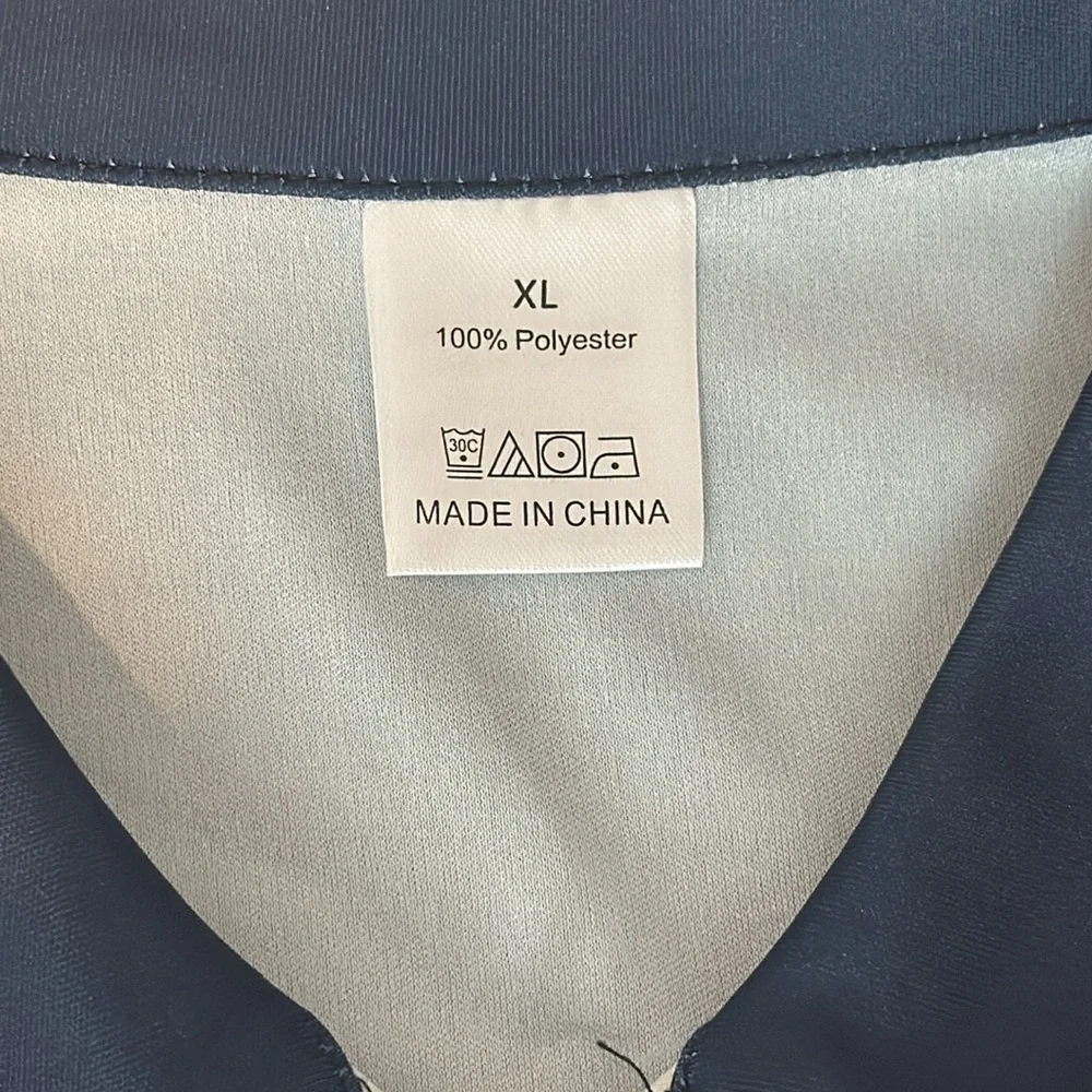 That's What I Do I Fix Stuff And I Know Things Man’s ￼Zip Henley Shirt Size XL - Picture 2 of 4